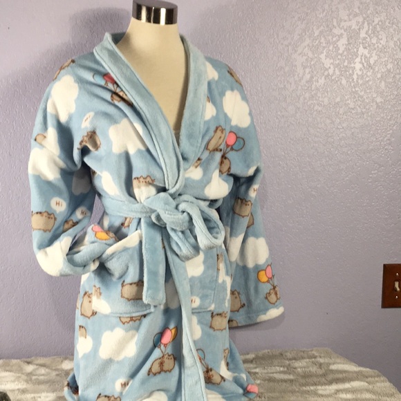 pusheen robe plush
